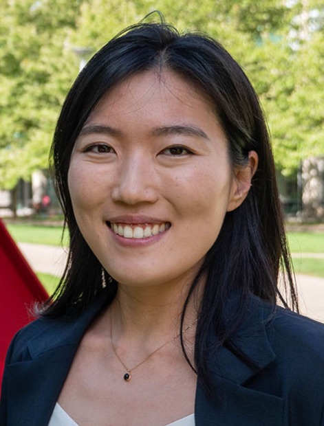 Yunha Hwang
